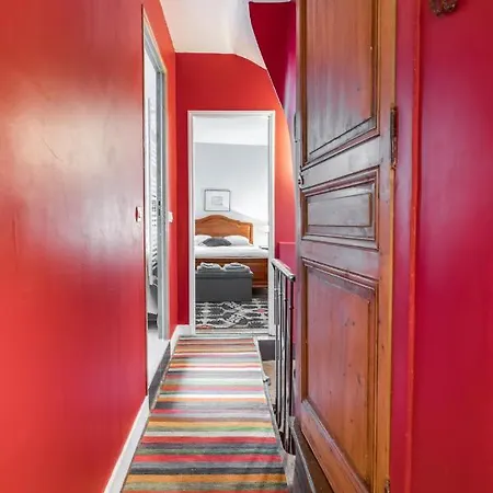 Maison Comme Un